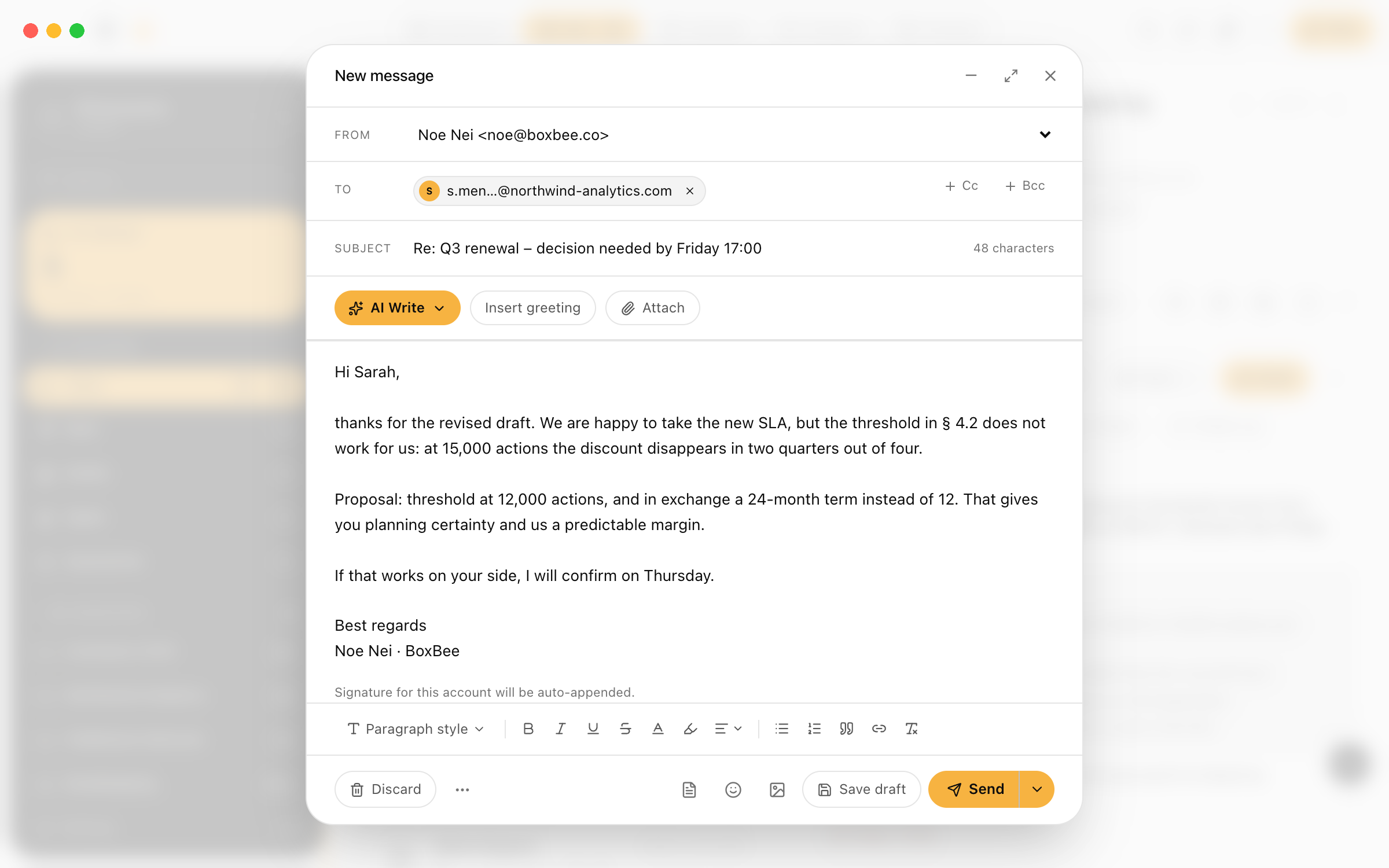 BoxBee showing an AI draft reply next to the incoming message